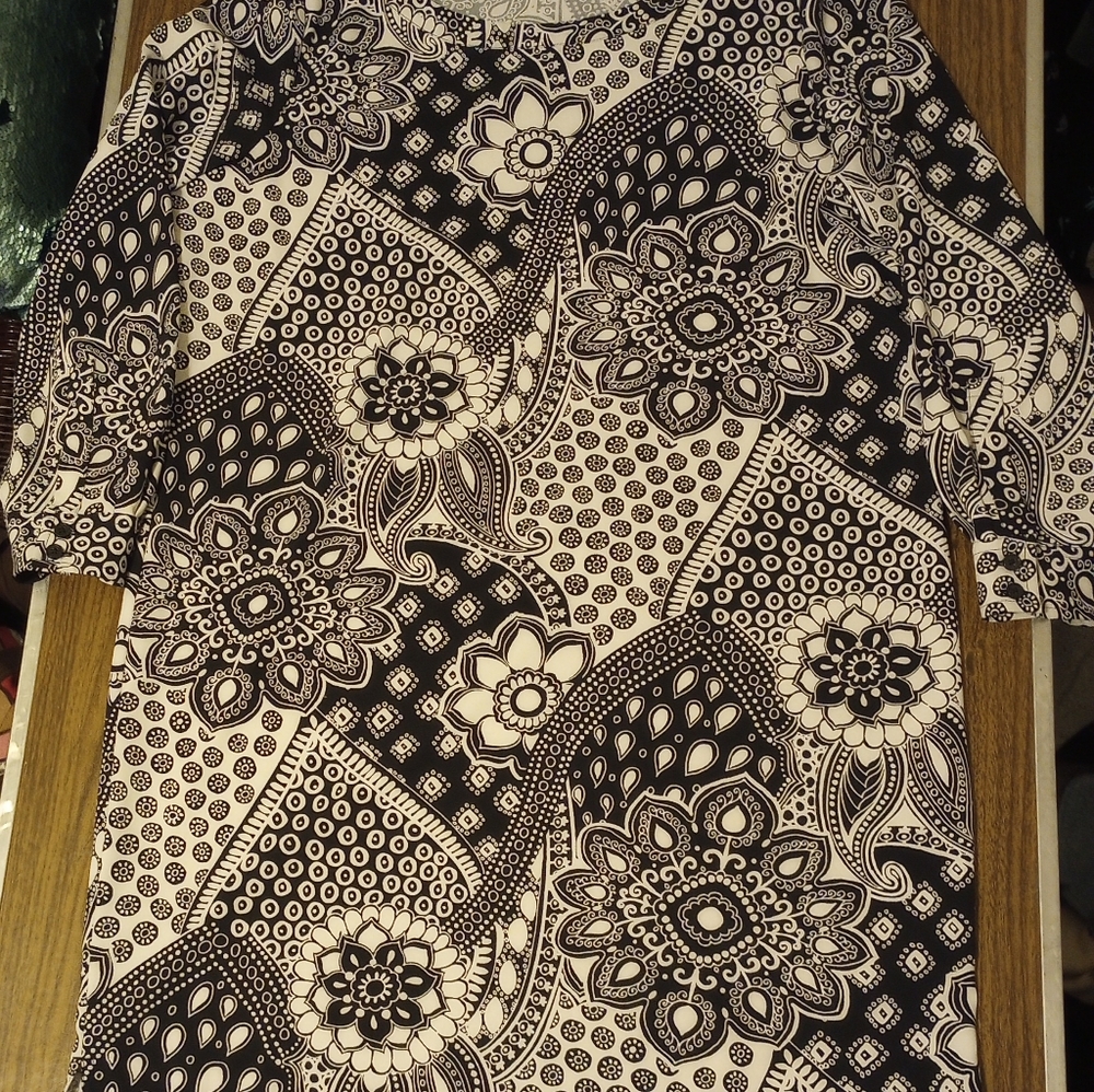 Black/white Loft dress